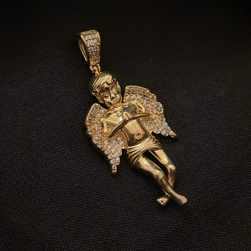 Praying angel pendant